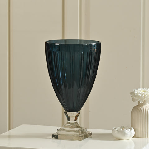 Royale Vase